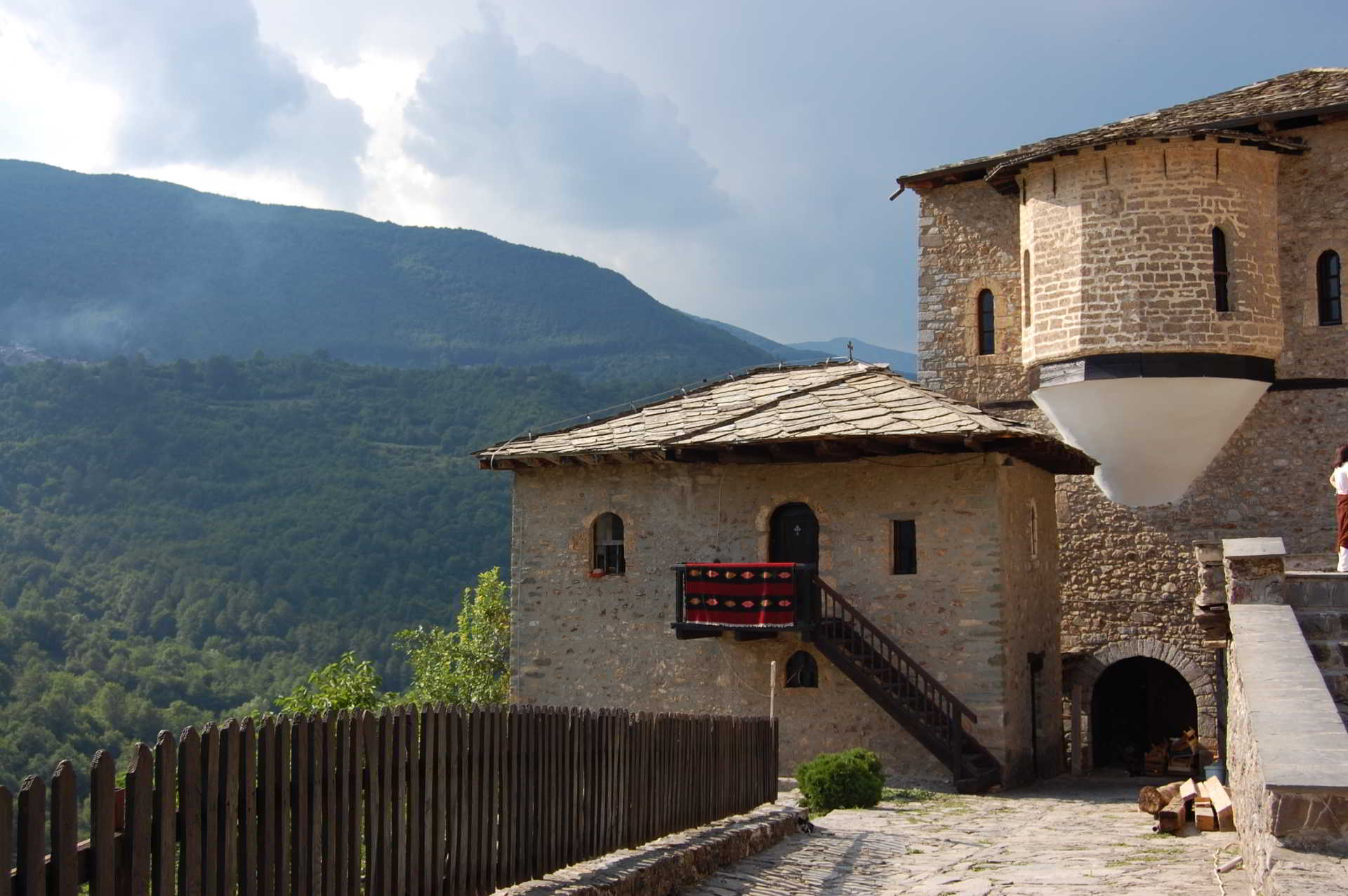 Old house Vevcani